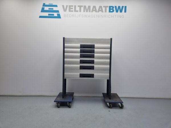 9547-22 Bott