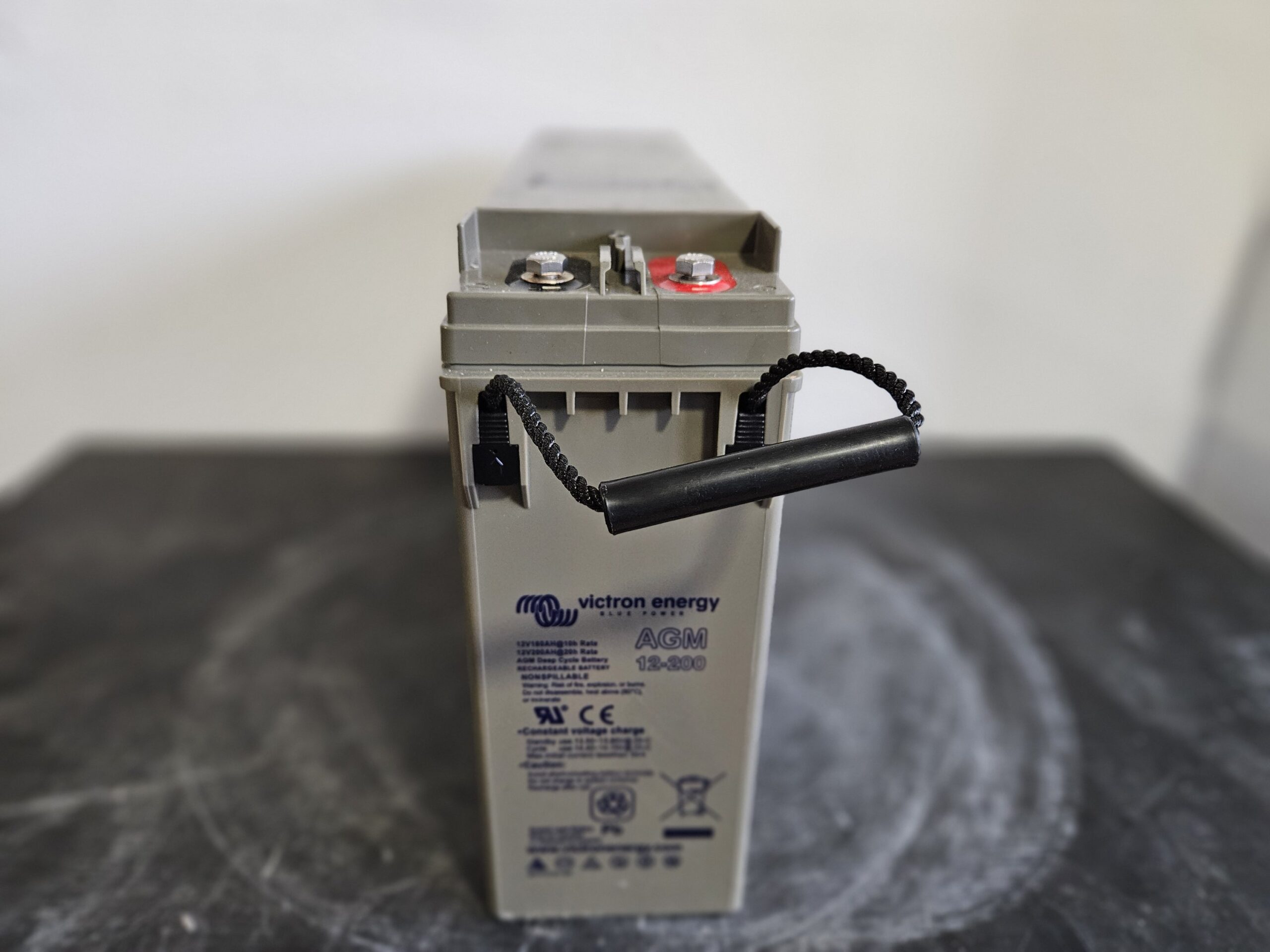 Victron AGM accu 12/200 AH - Afbeelding 2