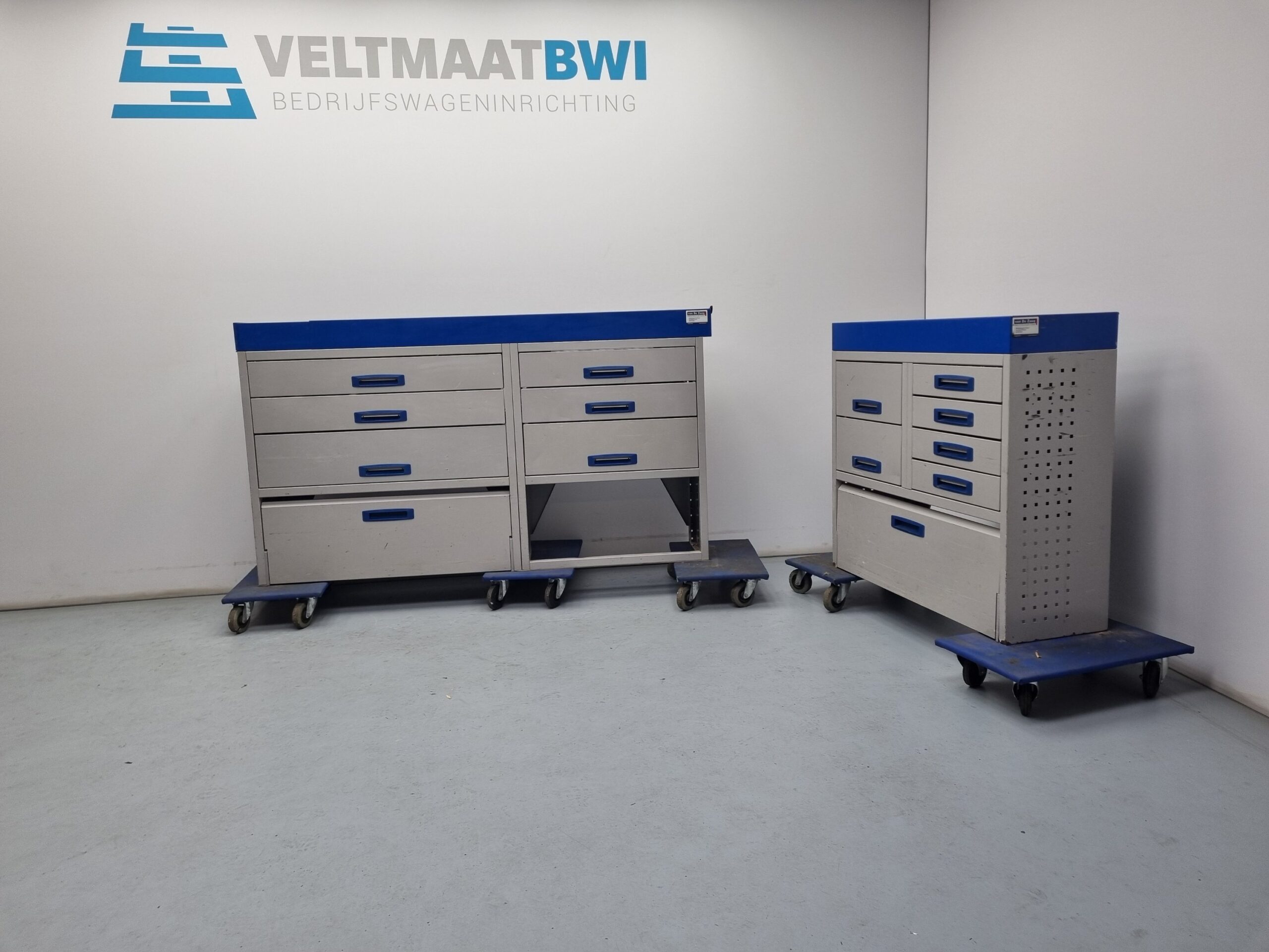 Combi 9736-1 & 9736-2 Service System
