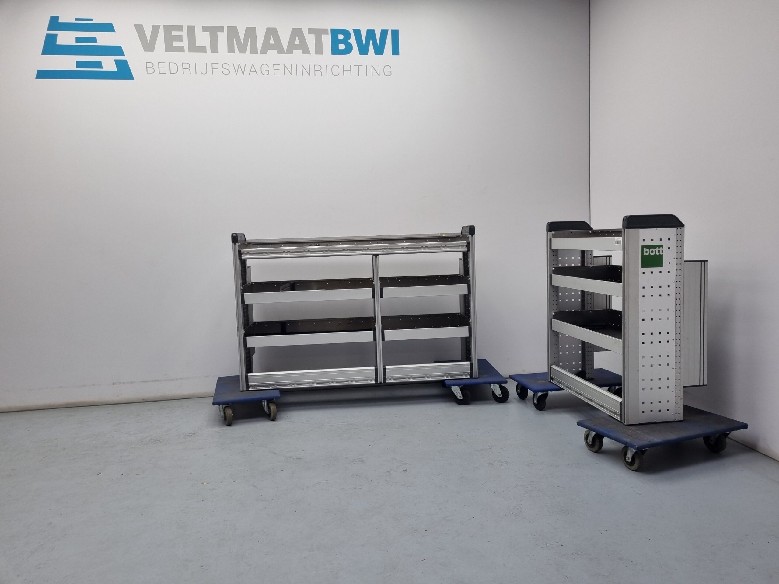 Combi 9735-1 & 9735-2 Bott