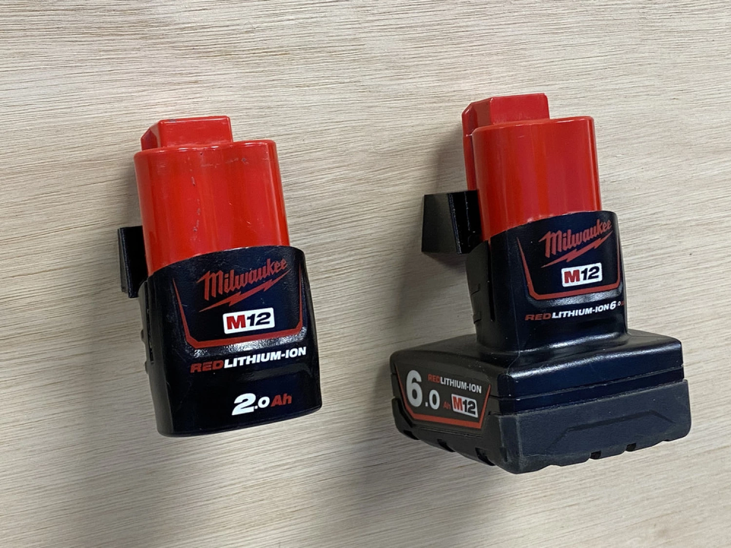 StealthMounts batterijhouders voor Milwaukee M12 accu's - rood (6 stuks) - Afbeelding 2